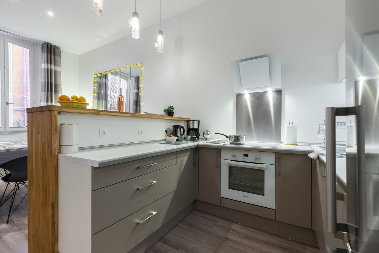 Ferienwohnung Centrale 2 - F4 Spacieux Et Confortable Au Centre Du Vieux-Nizza Exterior foto