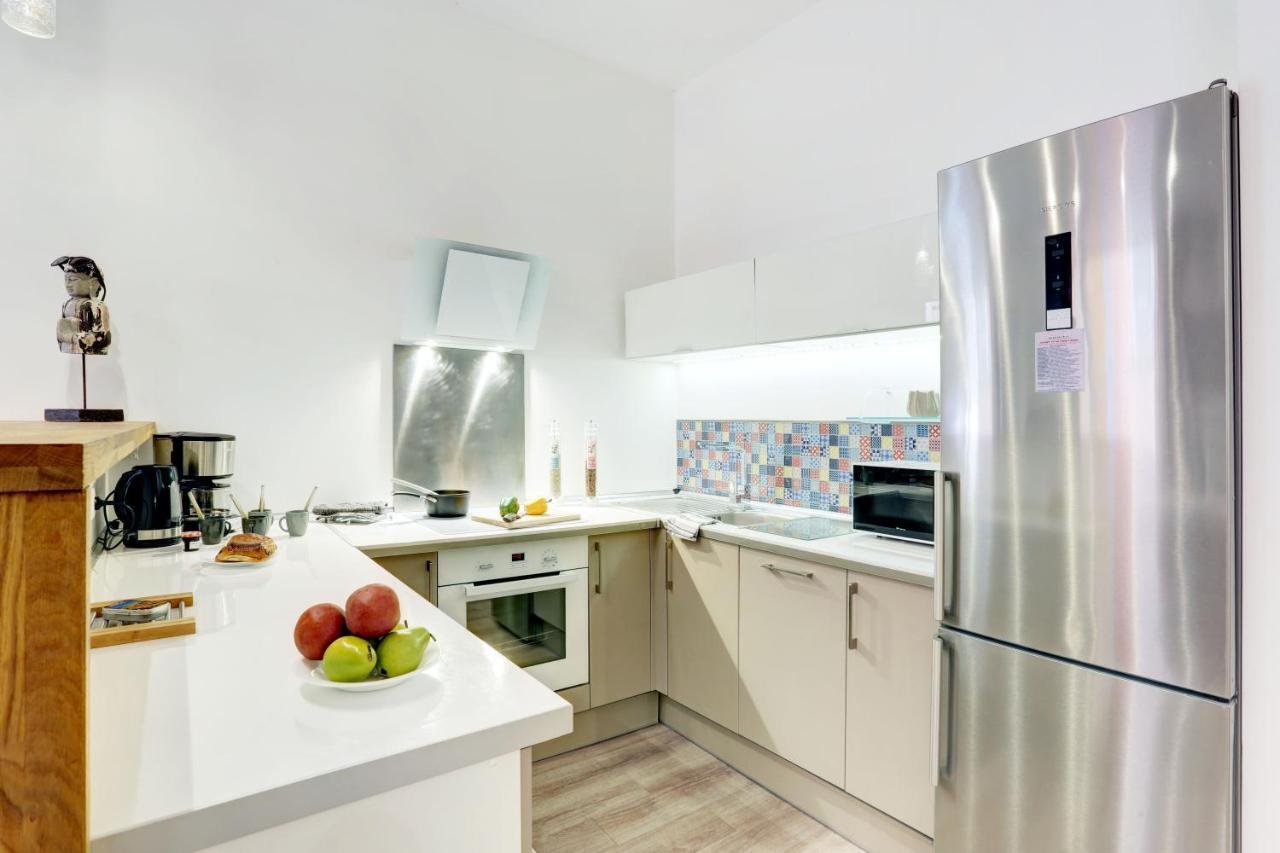 Ferienwohnung Centrale 2 - F4 Spacieux Et Confortable Au Centre Du Vieux-Nizza Exterior foto